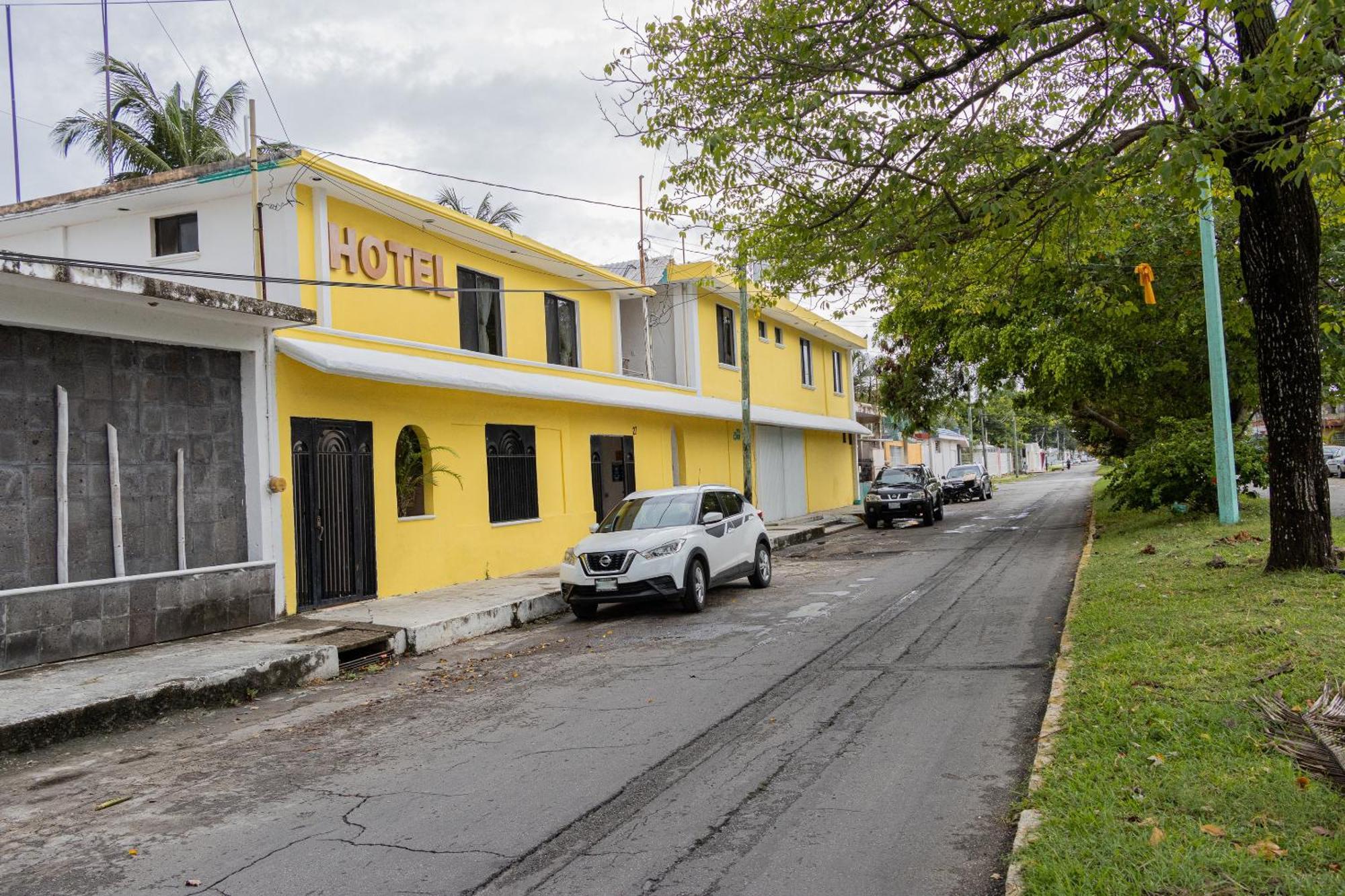 Oyo Hotel Marias,Aeropuerto Internacional De Chetumal Exterior photo
