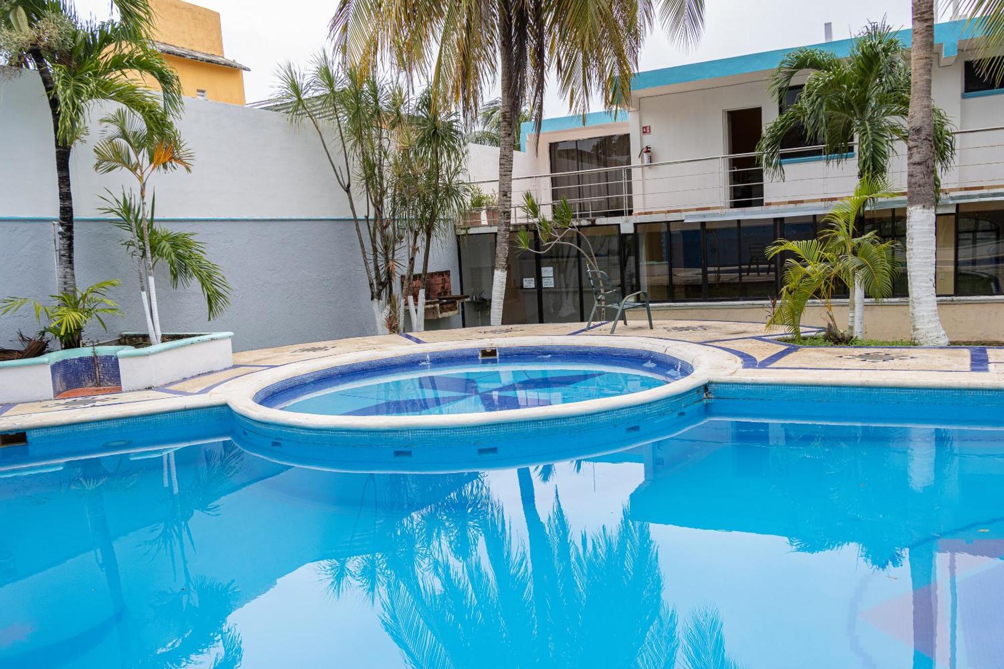 Oyo Hotel Marias,Aeropuerto Internacional De Chetumal Exterior photo