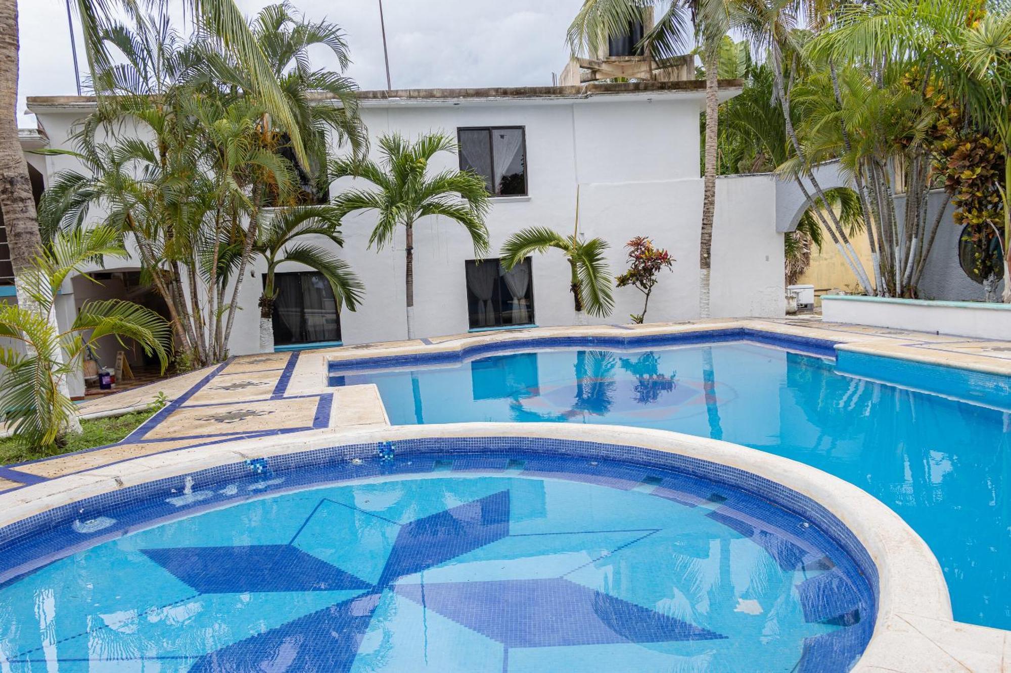 Oyo Hotel Marias,Aeropuerto Internacional De Chetumal Exterior photo